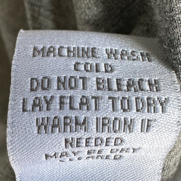 Soft Surroundings Gray Tunic Top Shark Bite Size Medium Soft Comfortable - Picture 8 of 8